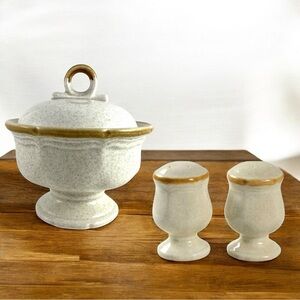 Vintage Stoneware Bundle Bowl Salt & Pepper Shakers Set Glossy Discontinued Rare